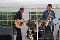 Earl Green and Right Time