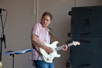 Earl Green and Right Time