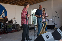 Earl Green and Right Time