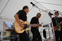 Earl Green and the Right Time